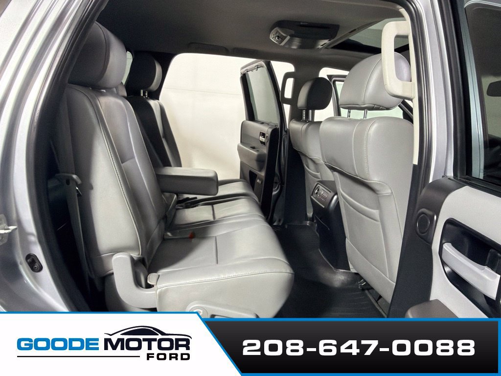 Used 2014 Toyota Sequoia Limited AWD/4WD image 25
