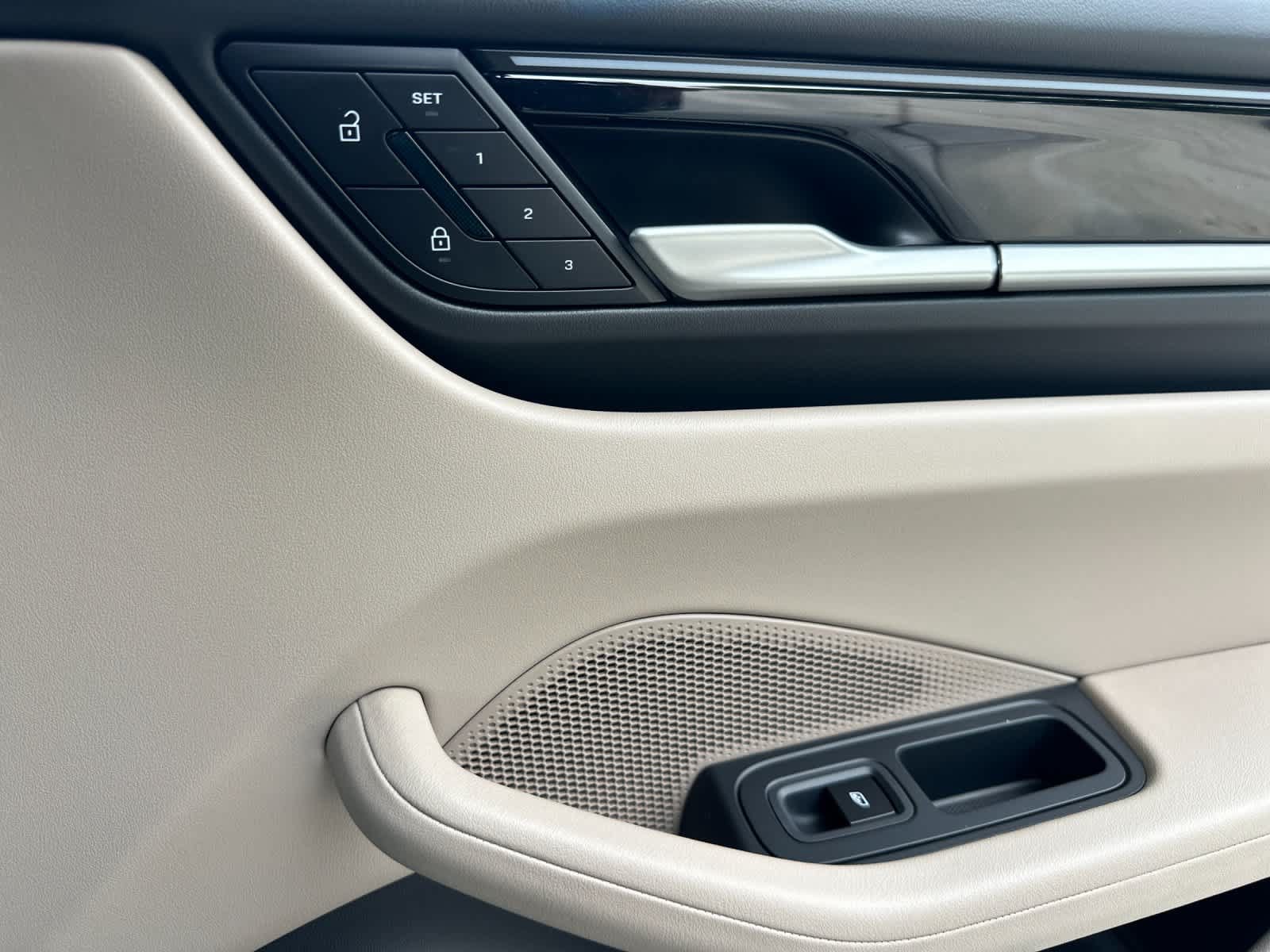 New 2026 Porsche Macan Electric RWD image 19