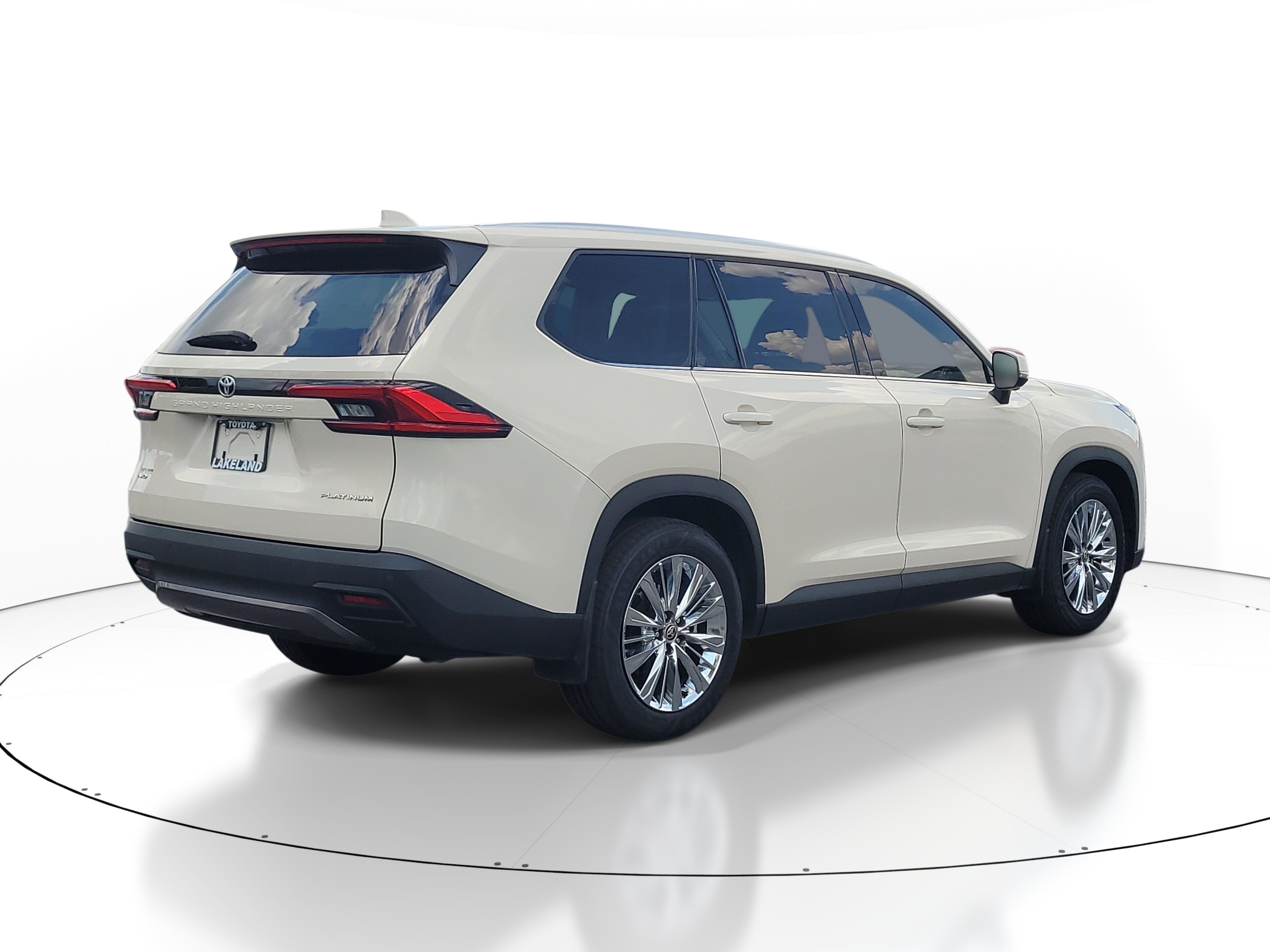 Certified 2024 Toyota Grand Highlander AWD image 7
