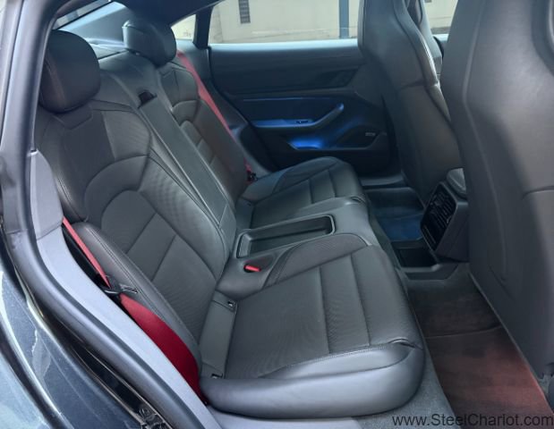 Used 2022 Porsche Taycan image 19