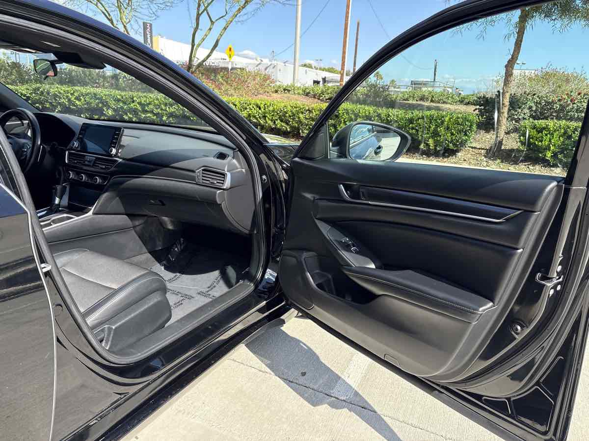 Used 2021 Honda Accord Sport image 17