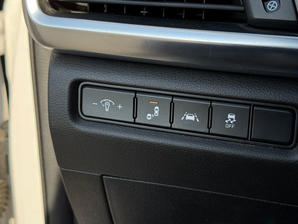 Used 2022 Kia Telluride S image 35