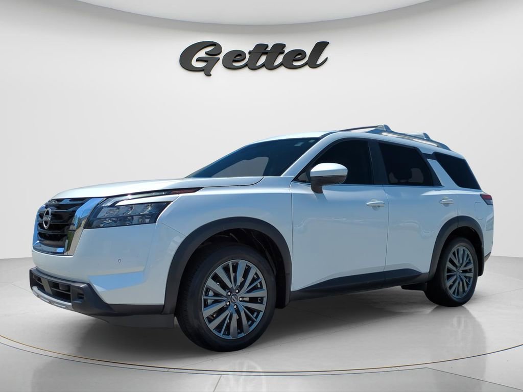 Certified 2025 Nissan Pathfinder SL w/ SL Premium Package