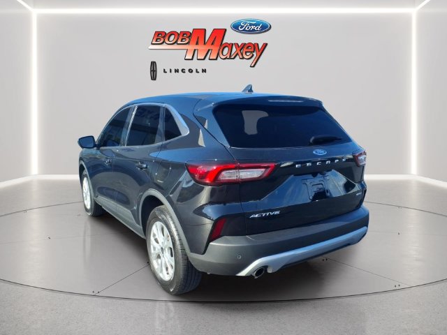 Used 2023 Ford Escape Active w/ Tech Pack #2 AWD/4WD image 6