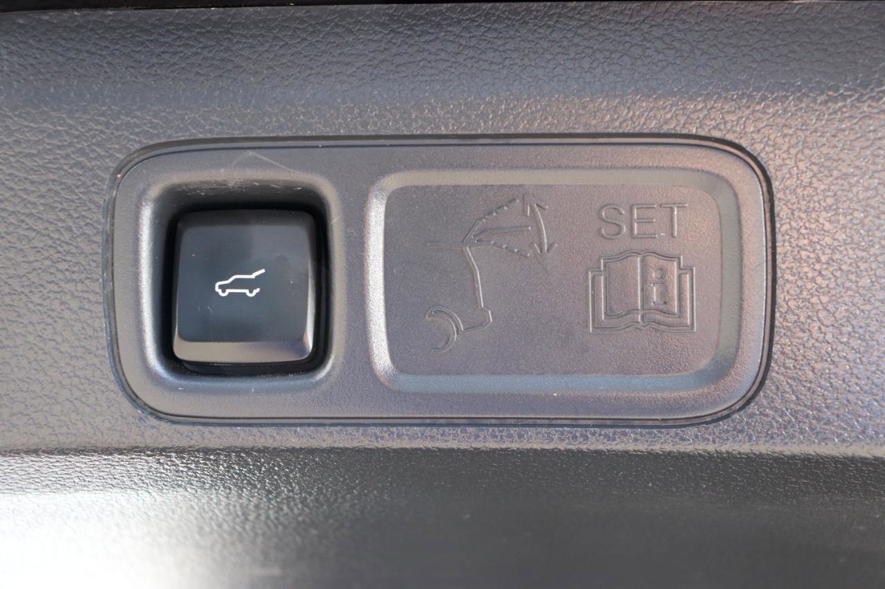 Used 2024 Ford Expedition XLT AWD/4WD image 64