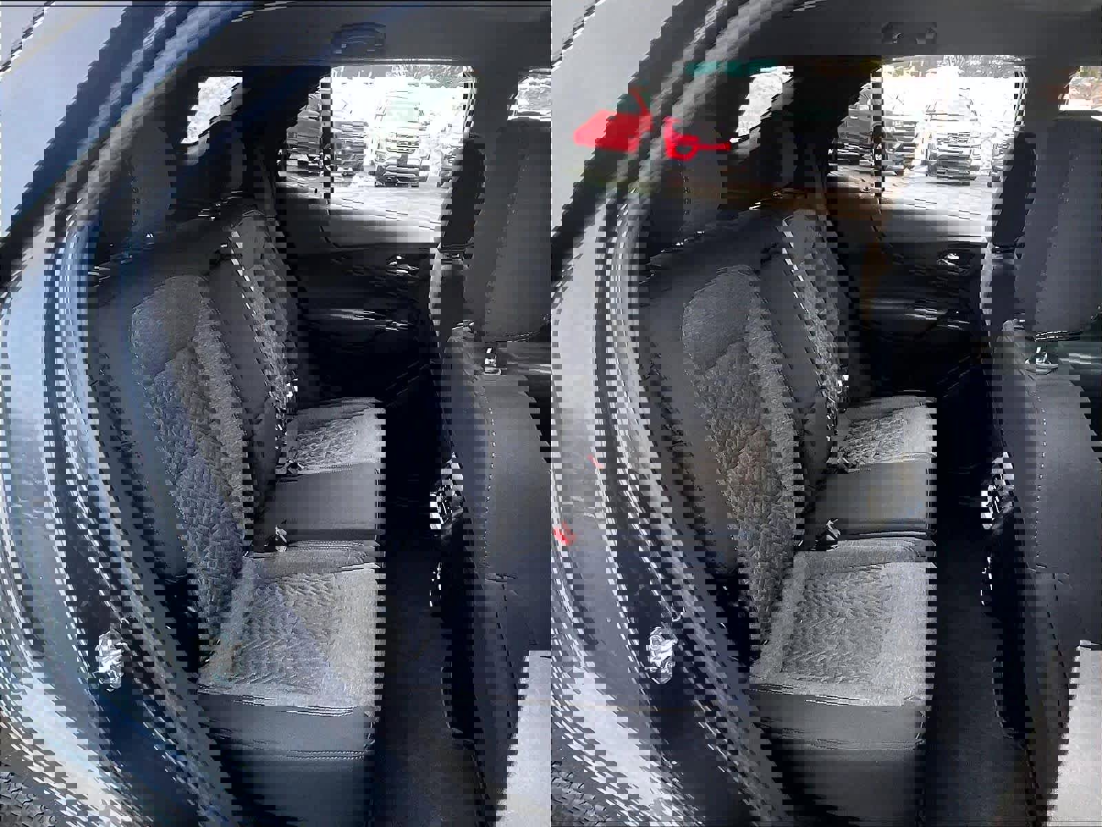 Used 2023 Chevrolet Equinox LT image 15