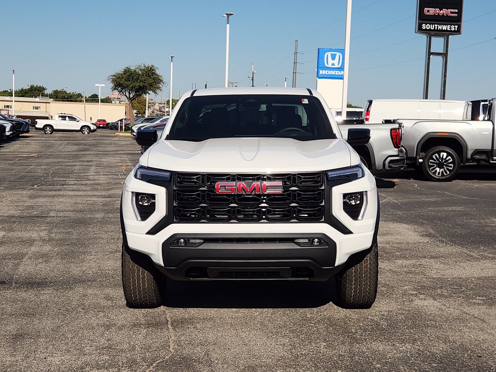 New 2026 GMC Canyon Elevation w/ Convenience Package RWD image 6