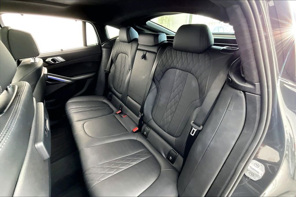 Used 2023 BMW X6 M50i w/ Executive Package image 33