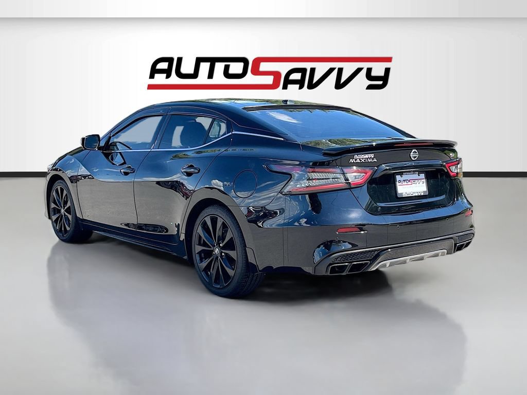 Used 2022 Nissan Maxima SR w/ Sport Mat Group FWD image 5