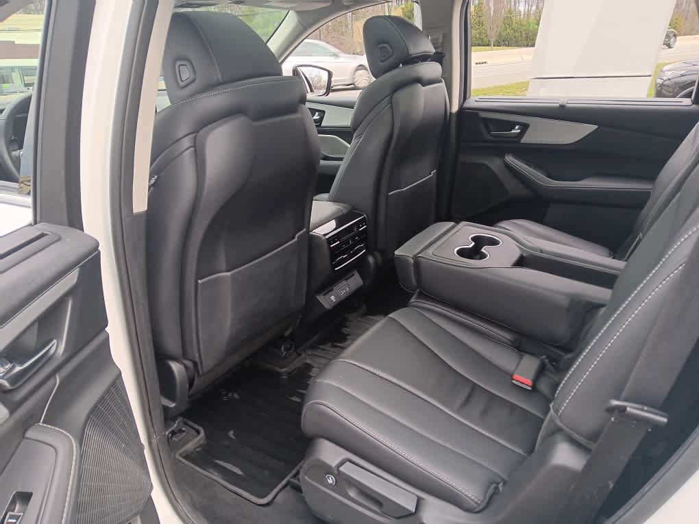 Used 2023 Acura MDX SH-AWD w/ Technology Package image 20
