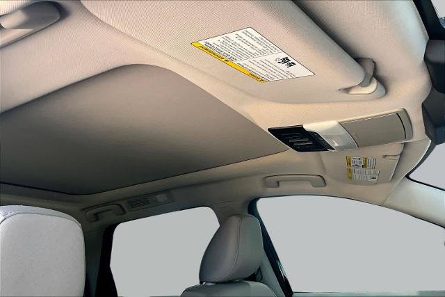 Certified 2022 Nissan Pathfinder SV w/ SV Premium Package AWD/4WD image 14