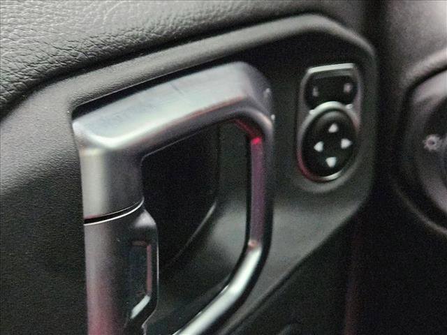 Used 2023 Jeep Gladiator Mojave w/ Cold Weather Group AWD/4WD image 18