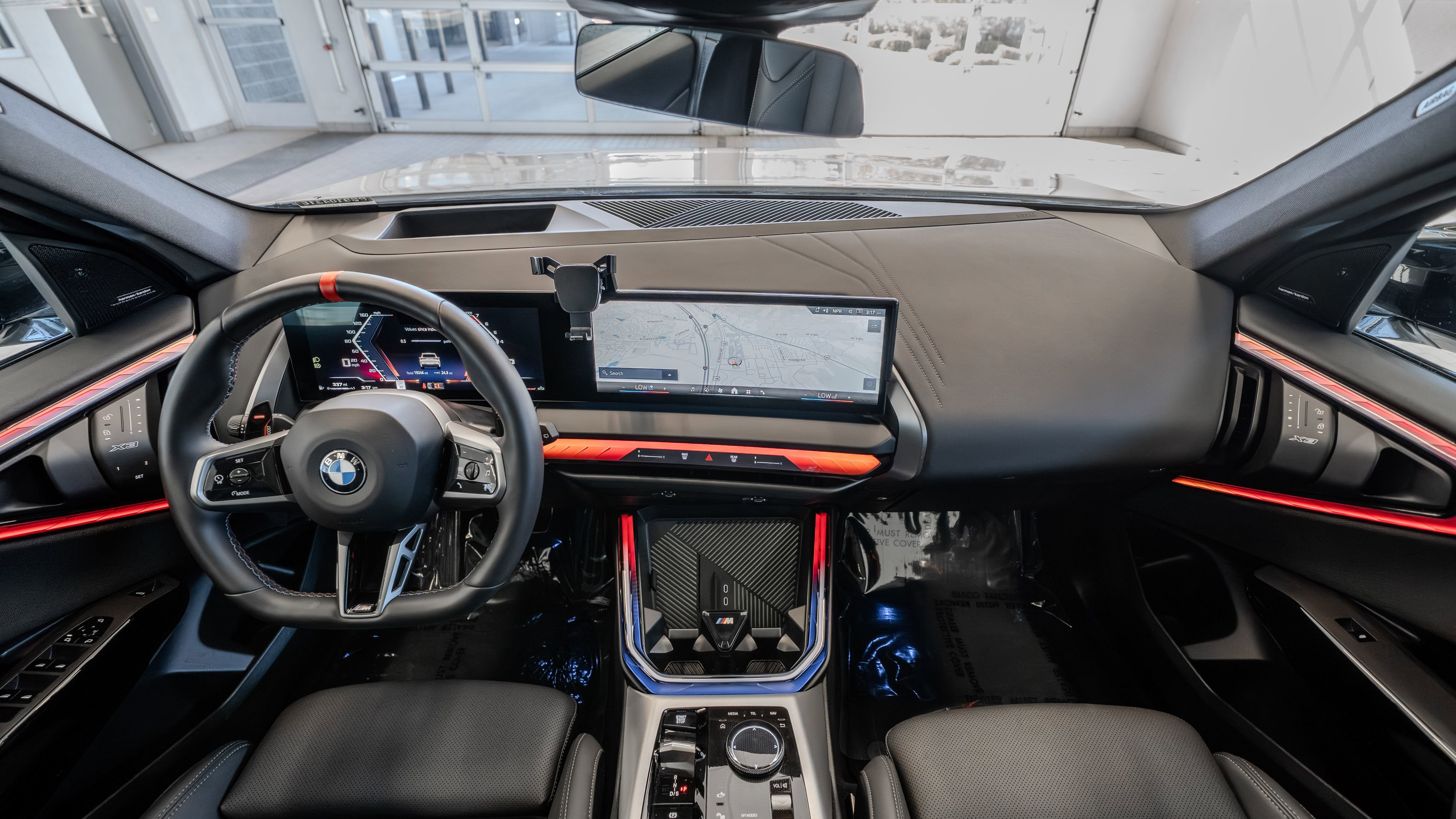 Used 2025 BMW X3 M50 image 8