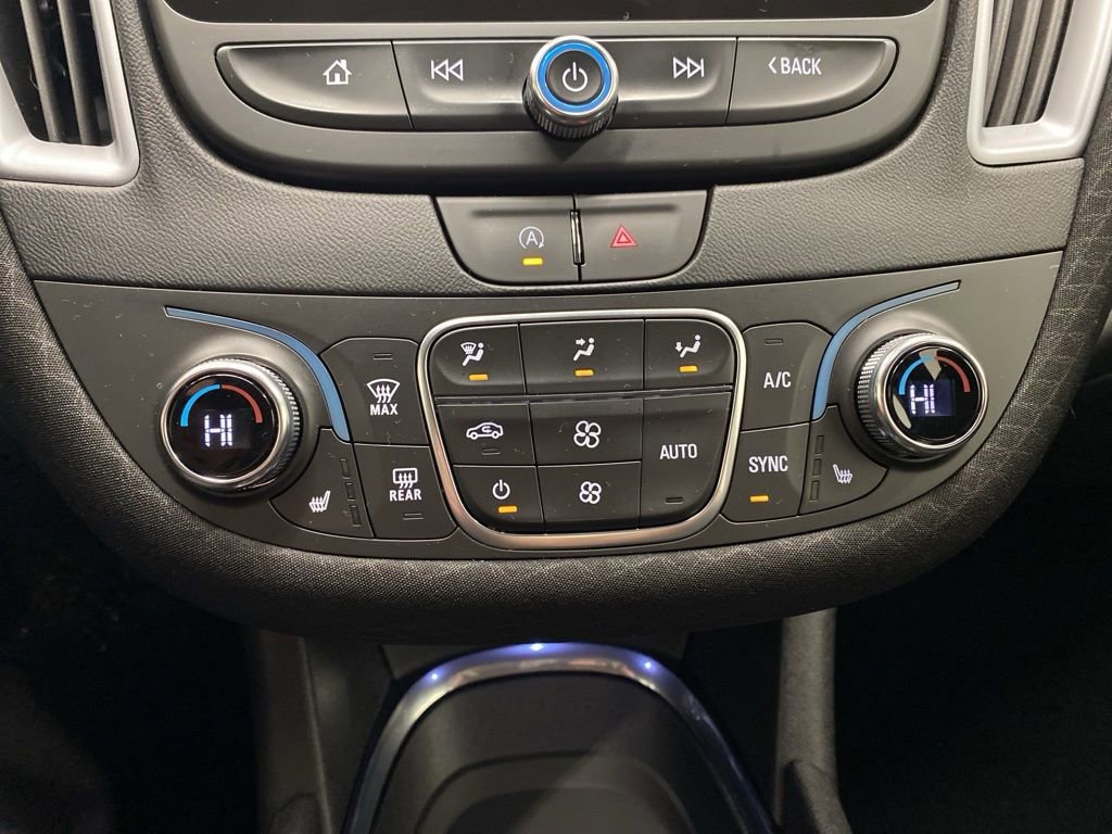Used 2023 Chevrolet Malibu LT w/ Sport Edition image 19