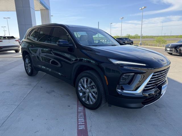 Used 2025 Buick Enclave Preferred w/ Power Package image 12