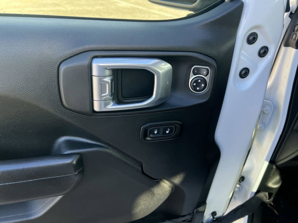 Used 2021 Jeep Wrangler Unlimited Rubicon 4xe image 14