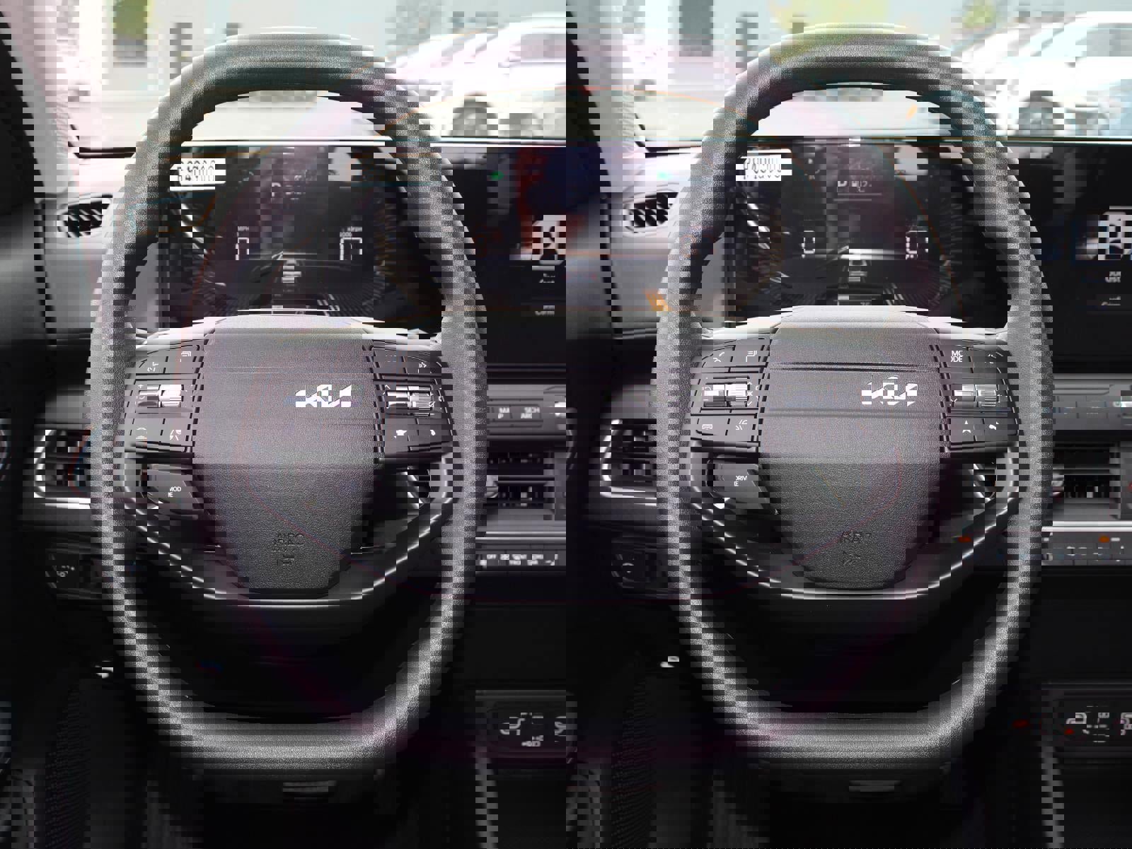 New 2025 Kia K4 LXS image 11