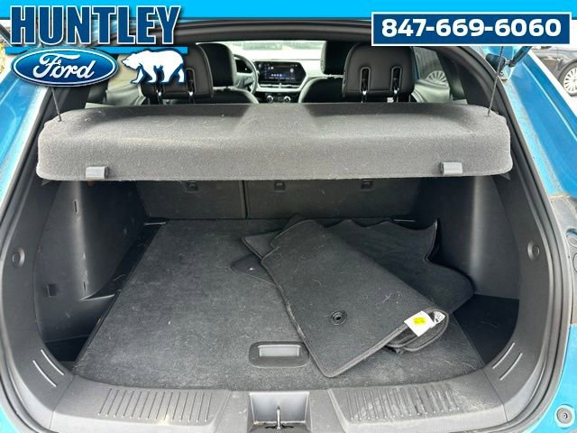 Used 2025 Chevrolet Trax RS w/ Driver Confidence Package FWD image 9