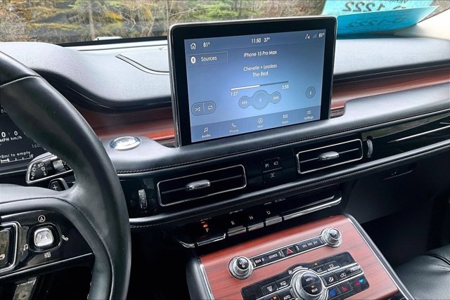 Used 2022 Lincoln Aviator Reserve w/ Equipment Group 201A image 9