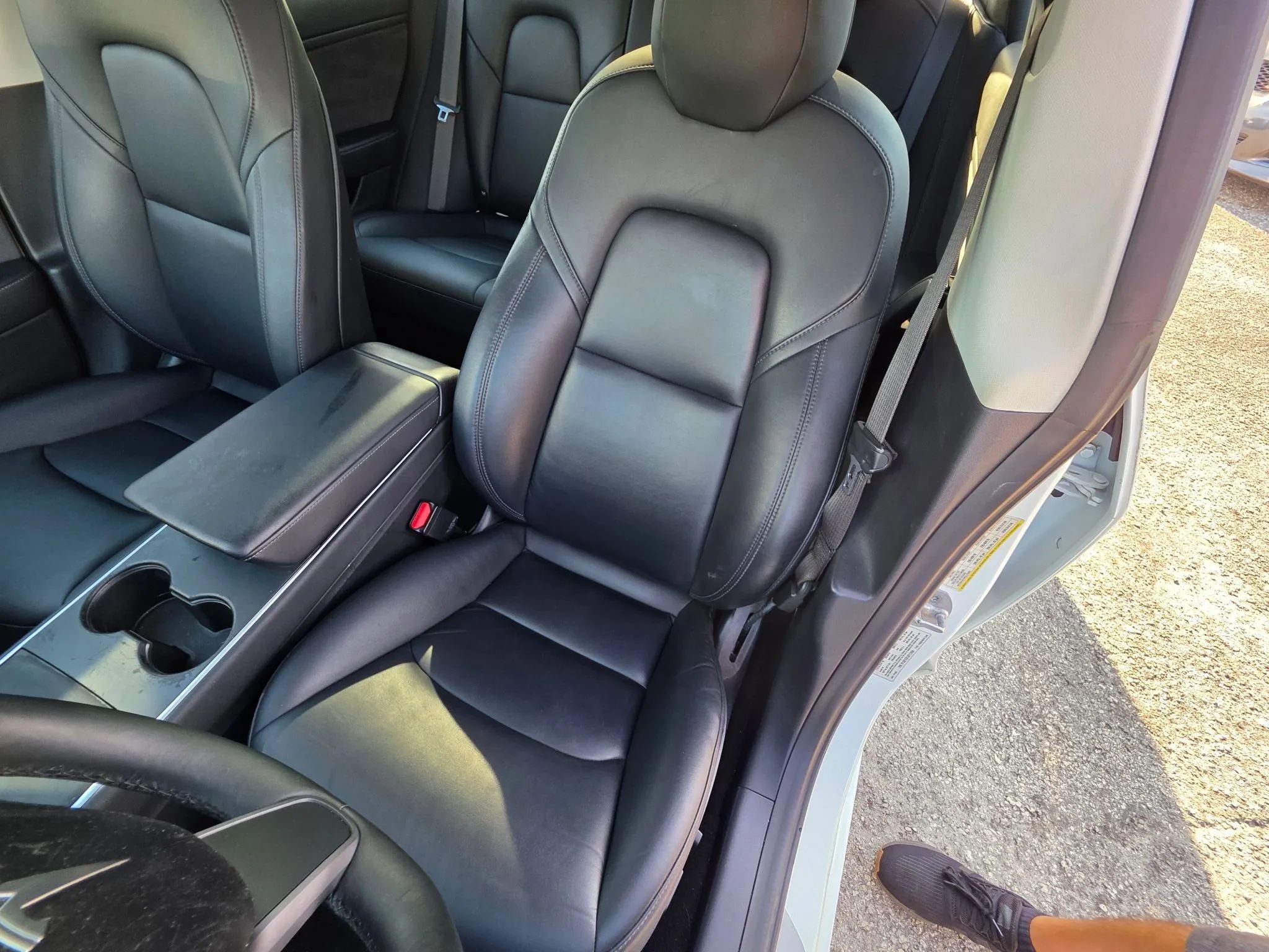 Used 2018 Tesla Model 3 Long Range AWD/4WD image 10