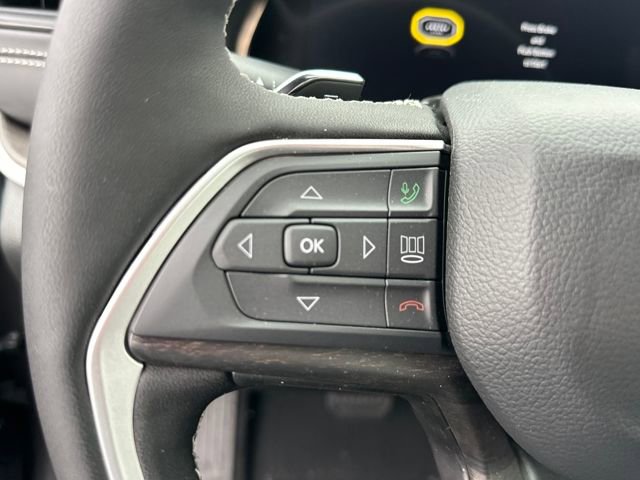 New 2026 Jeep Grand Cherokee Laredo image 16