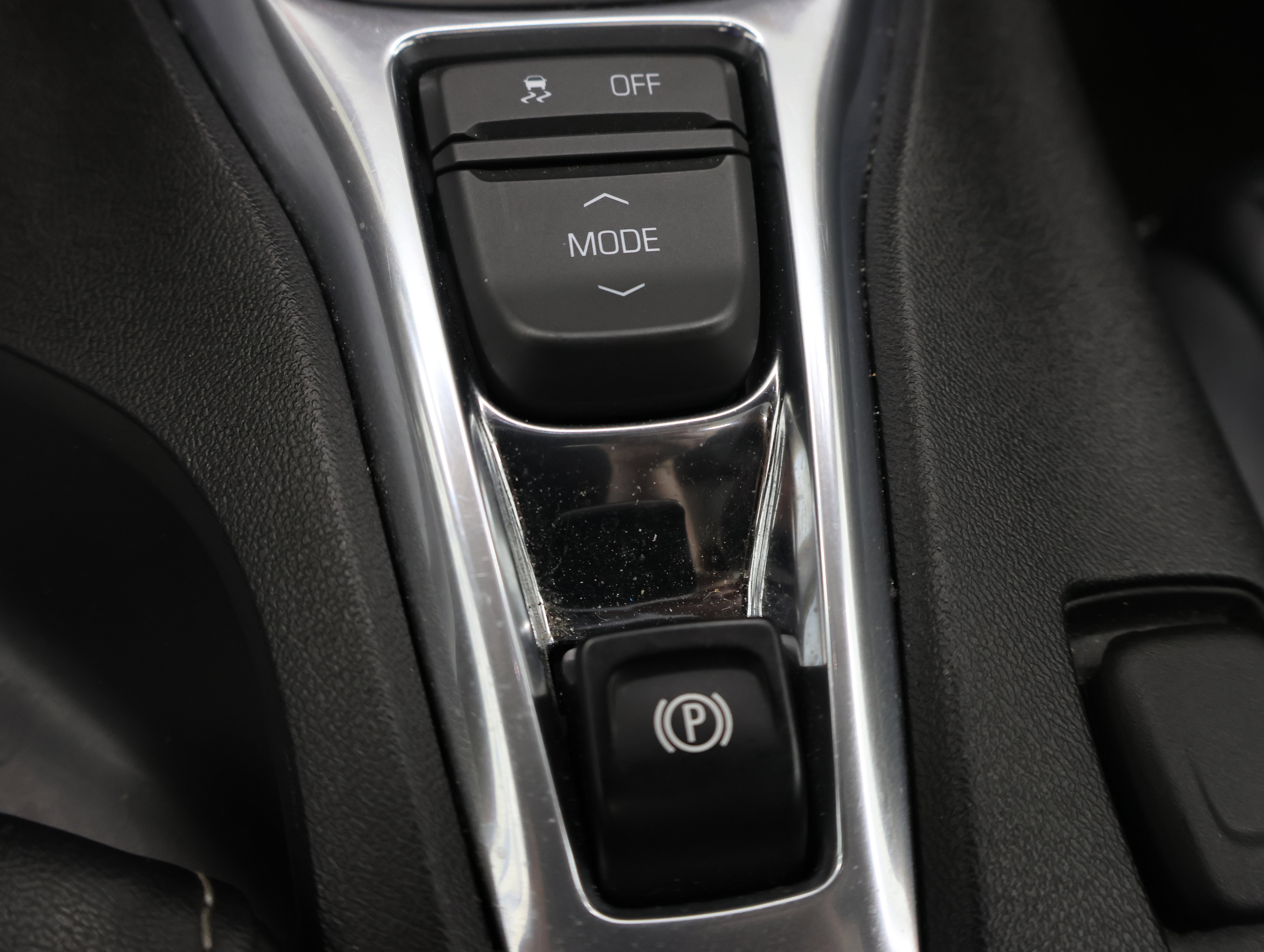 Used 2017 Chevrolet Camaro SS RWD image 43