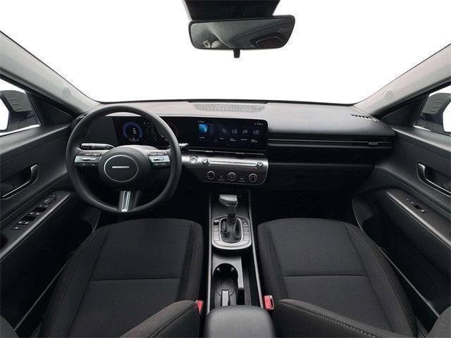 New 2026 Hyundai Kona SE image 13