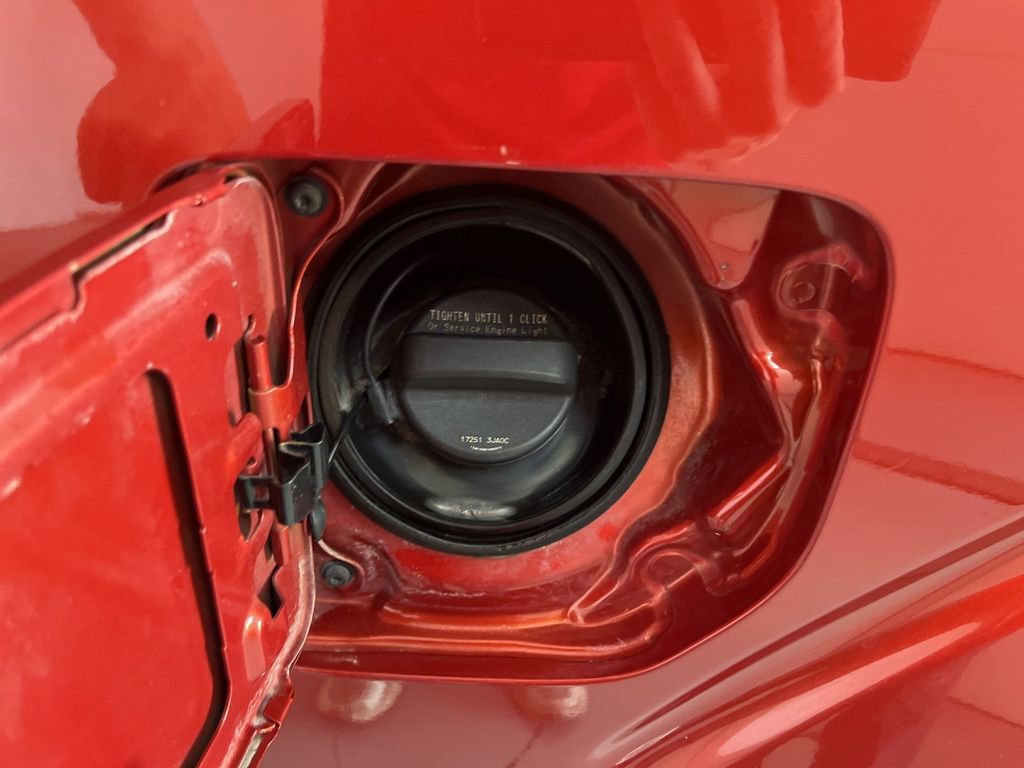 Used 2018 Nissan Frontier SV image 33
