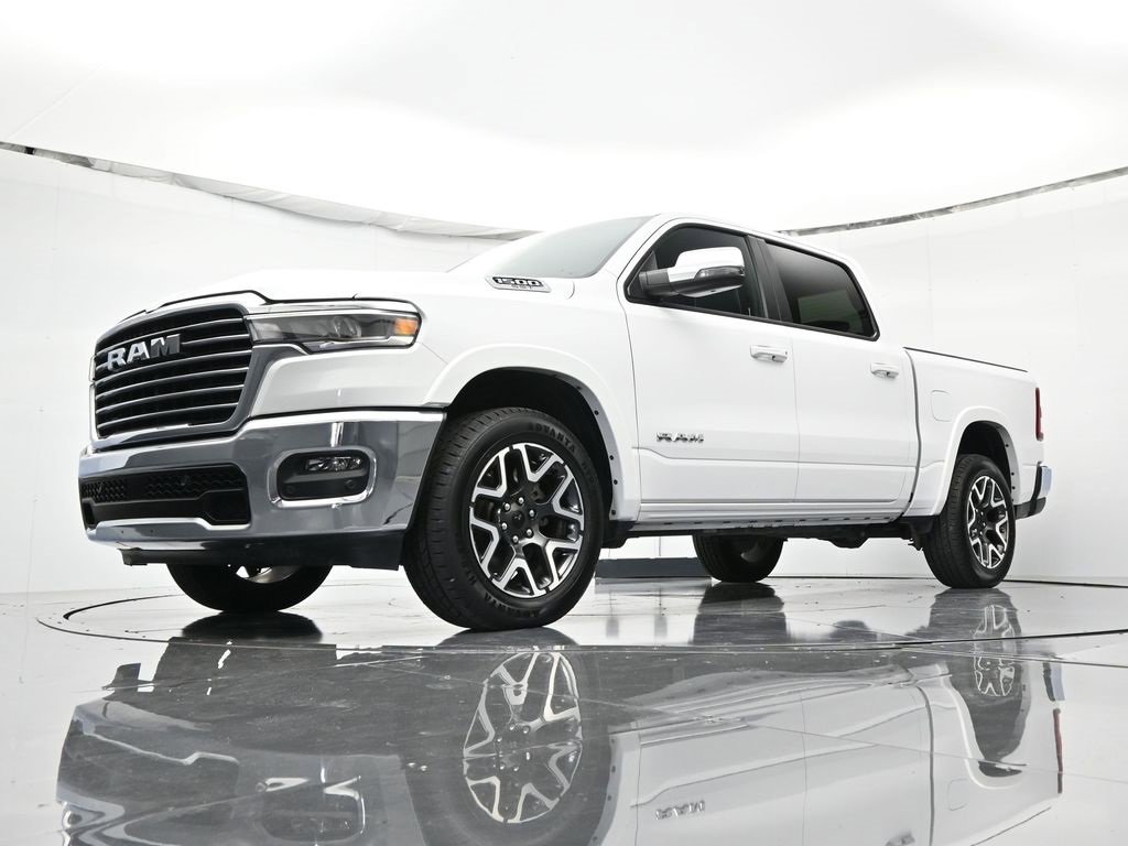 Used 2025 RAM 1500 Laramie image 37
