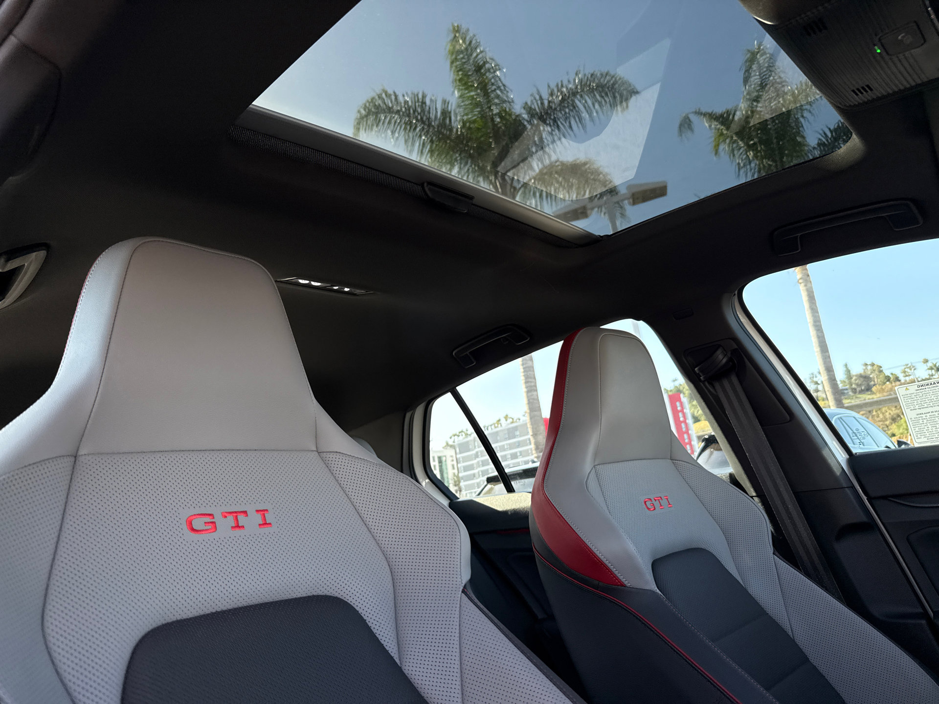 Used 2024 Volkswagen GTI SE FWD image 12