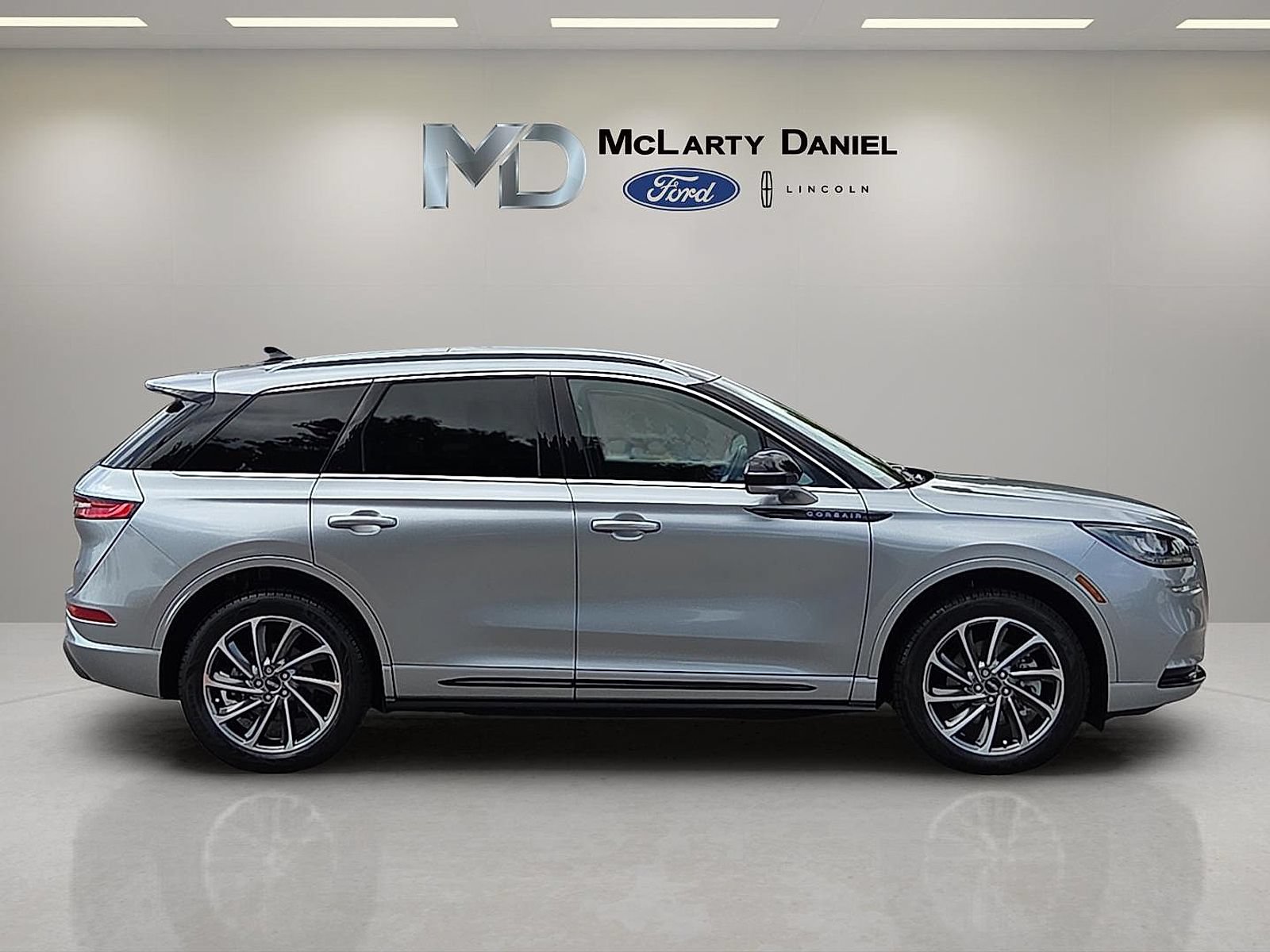 Used 2022 Lincoln Corsair Grand Touring AWD/4WD image 6