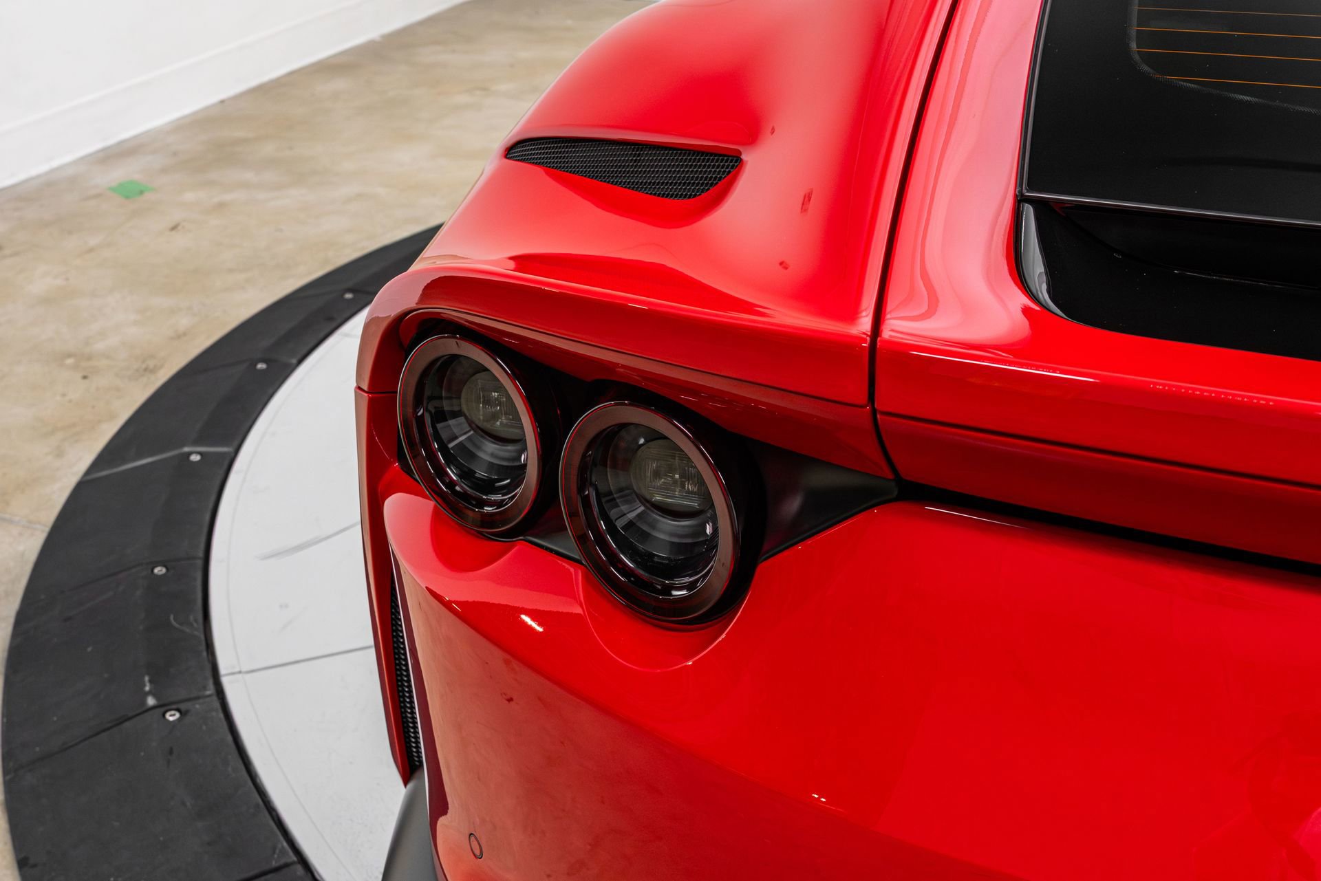 Certified 2019 Ferrari 812 Superfast RWD image 50