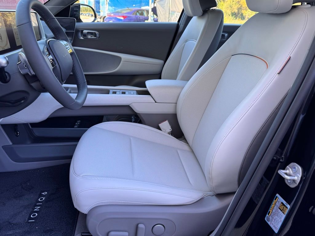 New 2025 Hyundai Ioniq 6 Limited image 9