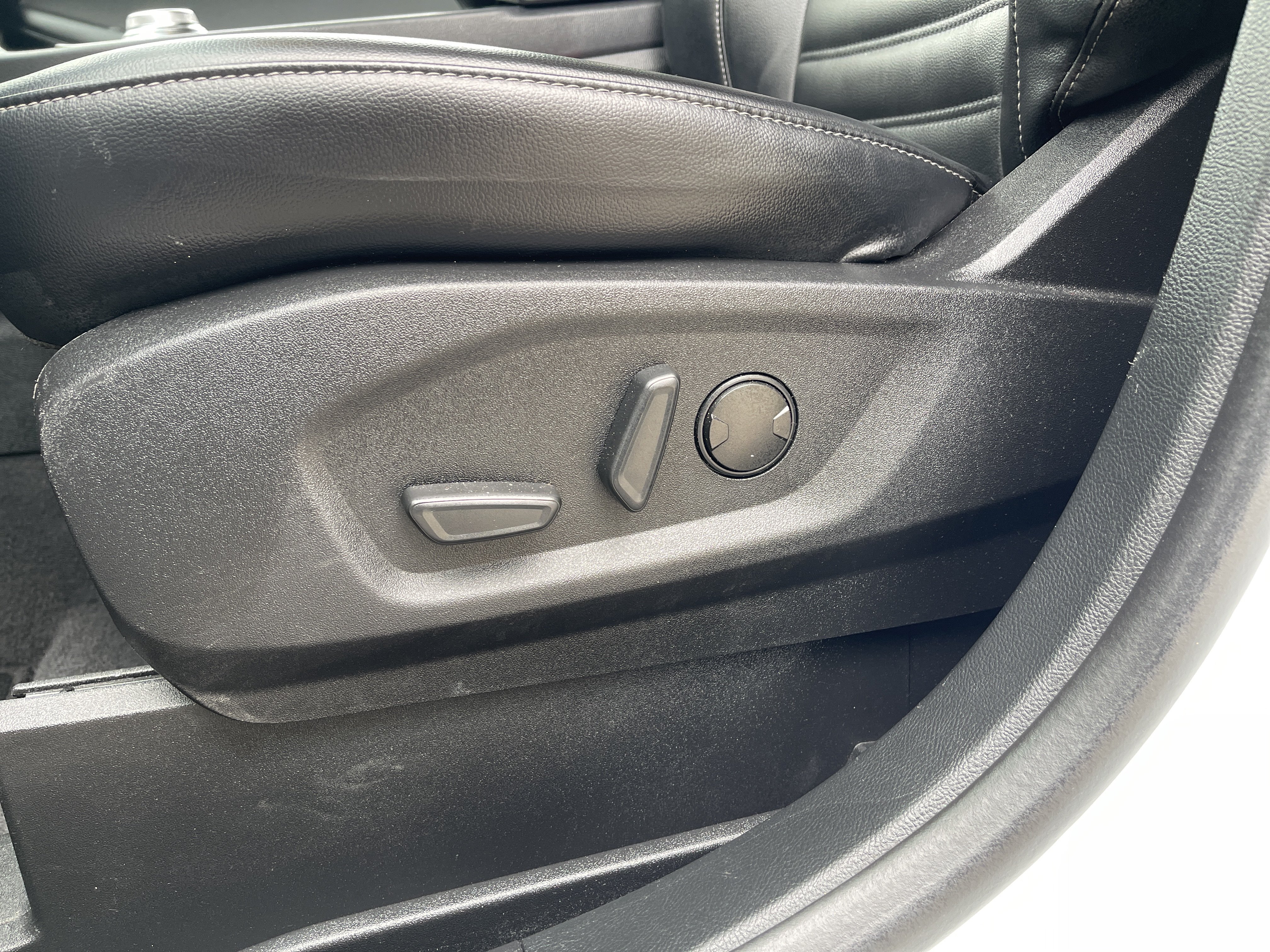 Certified 2023 Ford Edge SEL AWD/4WD image 14
