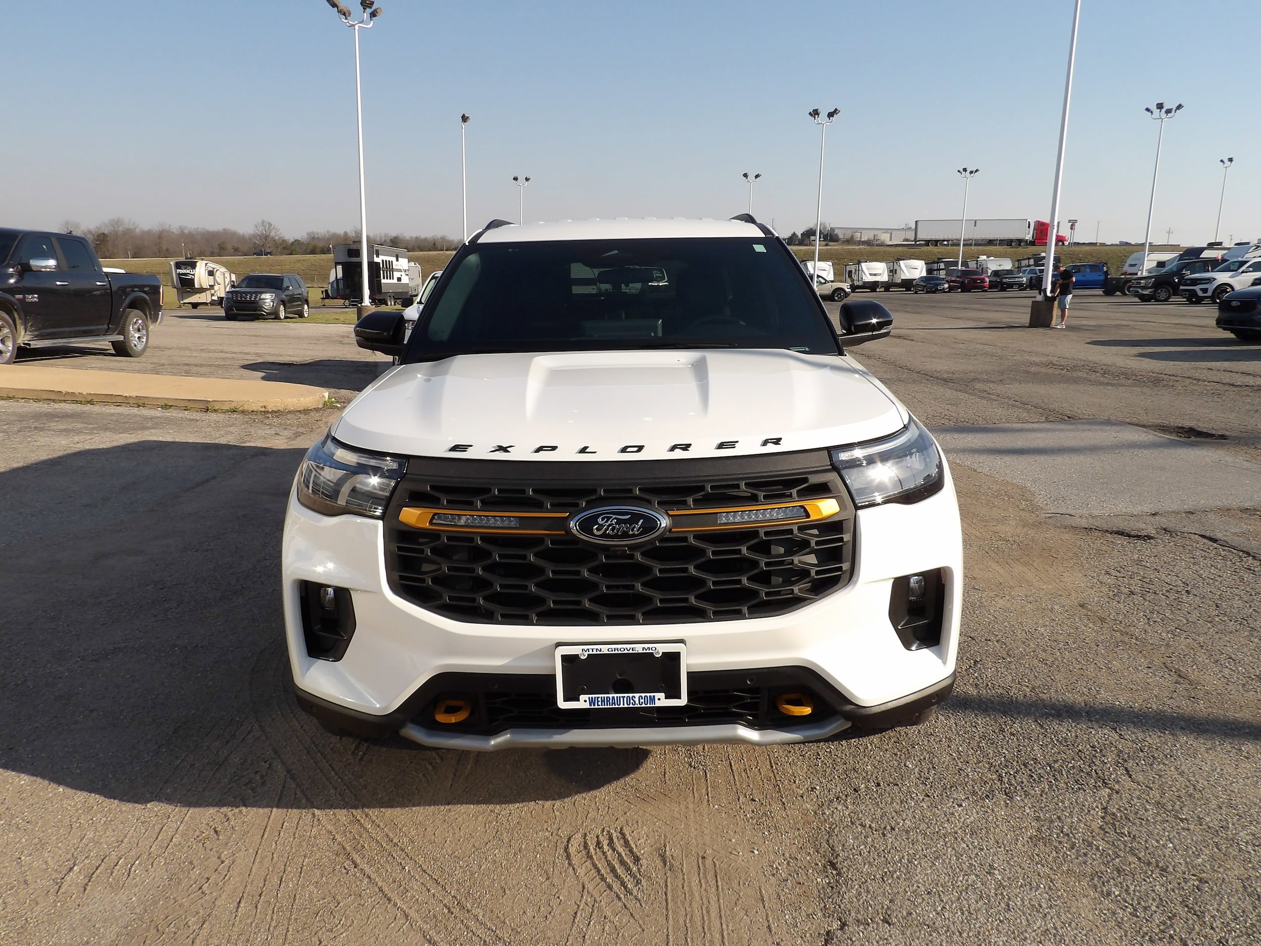 Used 2026 Ford Explorer Tremor AWD/4WD image 3