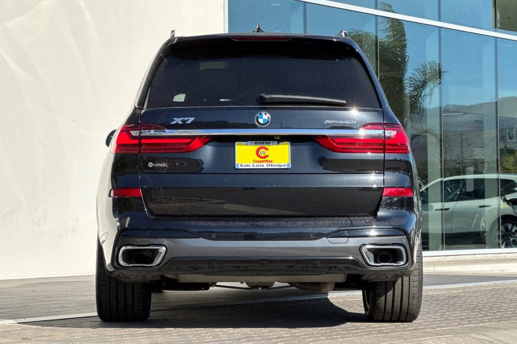 Used 2022 BMW X7 xDrive40i w/ M Sport Package image 4