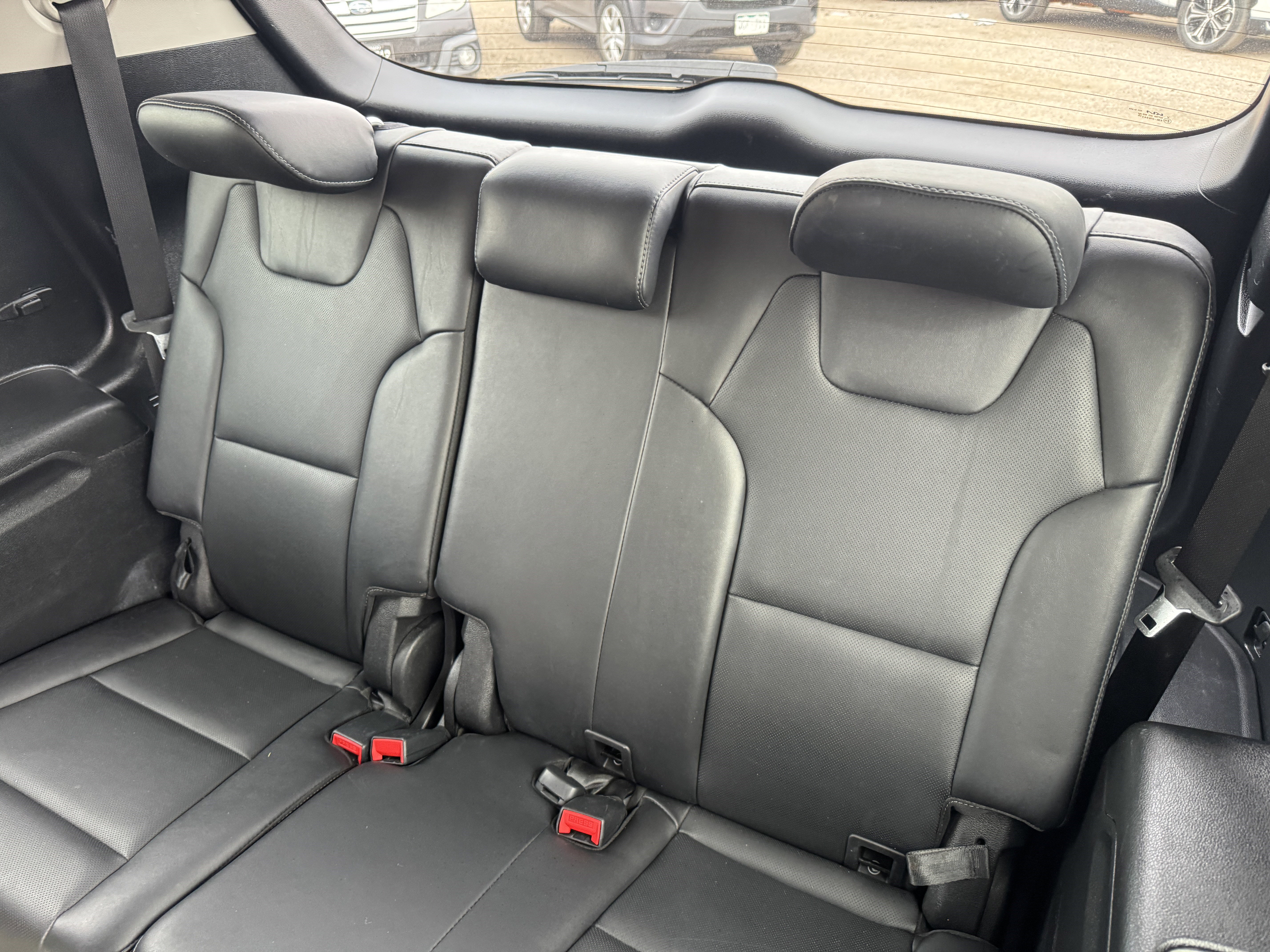 Used 2022 Kia Telluride EX w/ EX Premium Package image 16