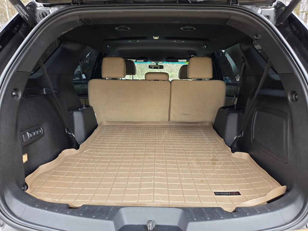 Used 2017 Ford Explorer Limited image 17