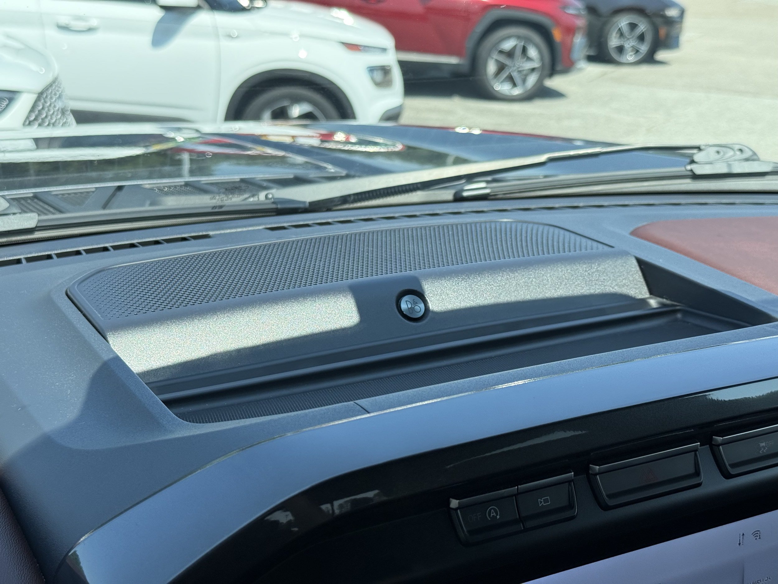 Used 2023 Ford F150 Lariat AWD/4WD image 26
