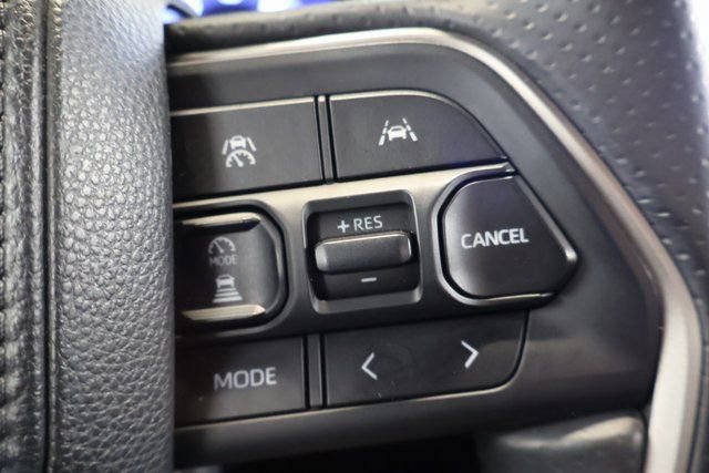 Certified 2025 Toyota 4Runner TRD Off-Road Premium AWD/4WD image 19
