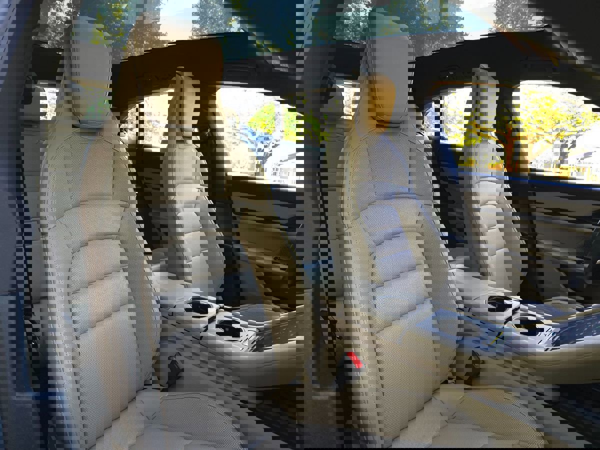 Used 2023 Porsche Taycan 4 Cross Turismo w/ Premium Package image 20