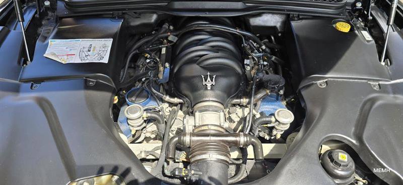 Used 2010 Maserati GranTurismo Coupe RWD image 30