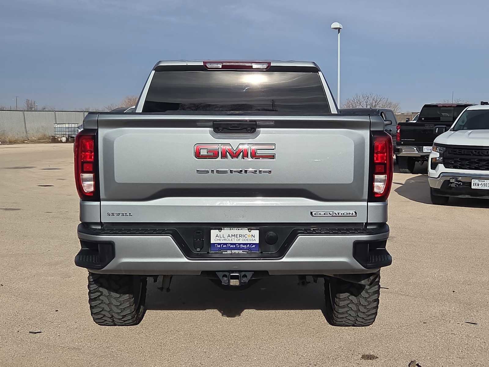 Used 2024 GMC Sierra 1500 Elevation image 5
