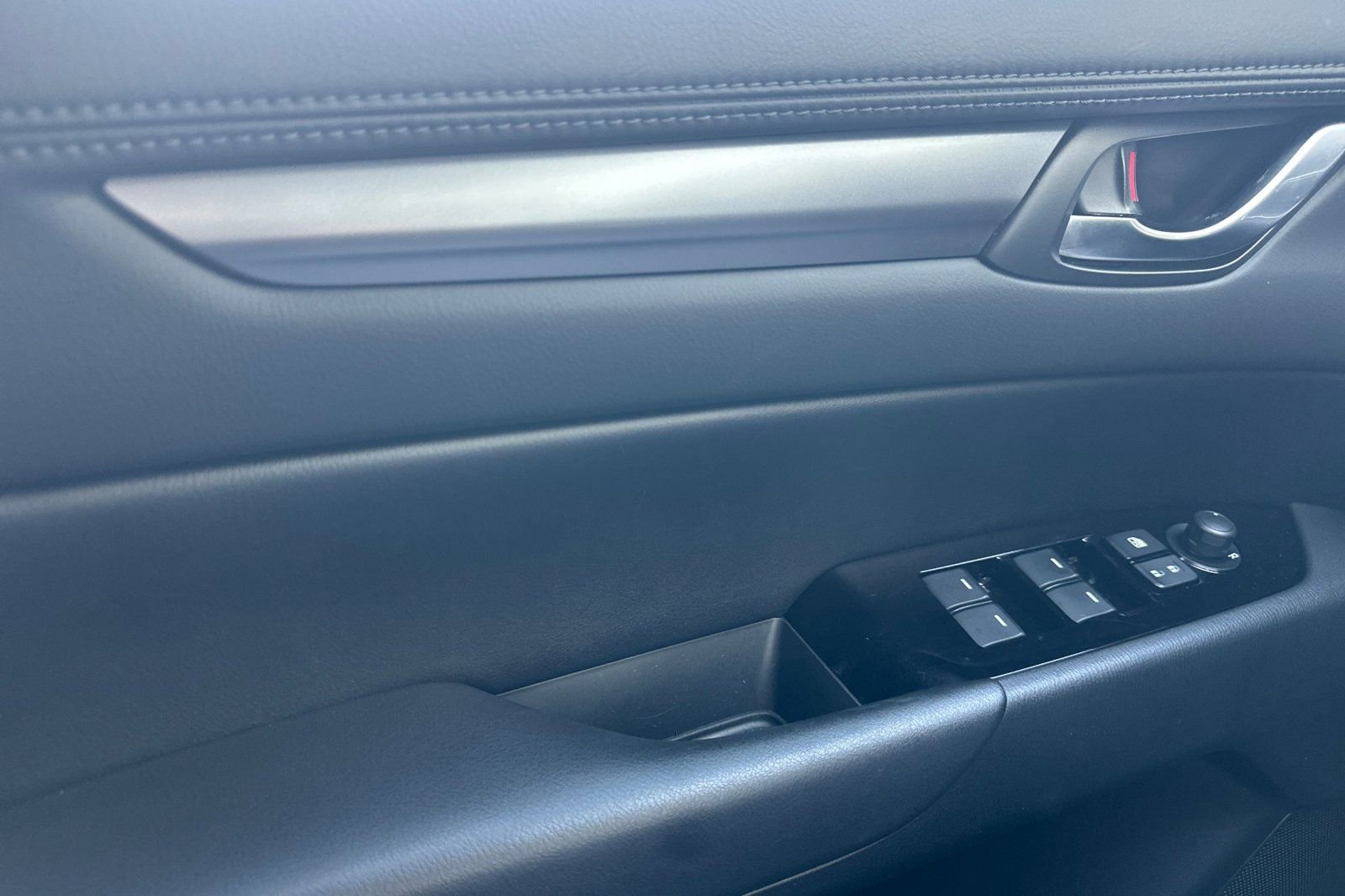 Used 2023 MAZDA CX-5 AWD 2.5 S w/ Select Package image 11