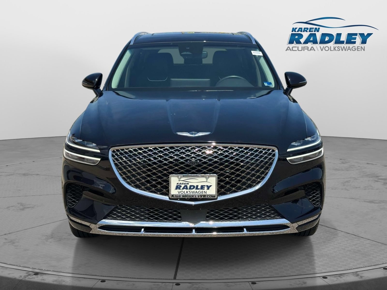 Used 2025 Genesis GV70 2.5T w/ Advanced Package AWD/4WD image 6