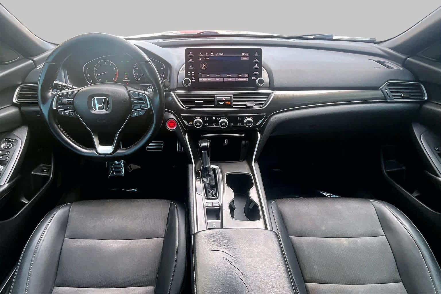 Used 2018 Honda Accord Sport image 16
