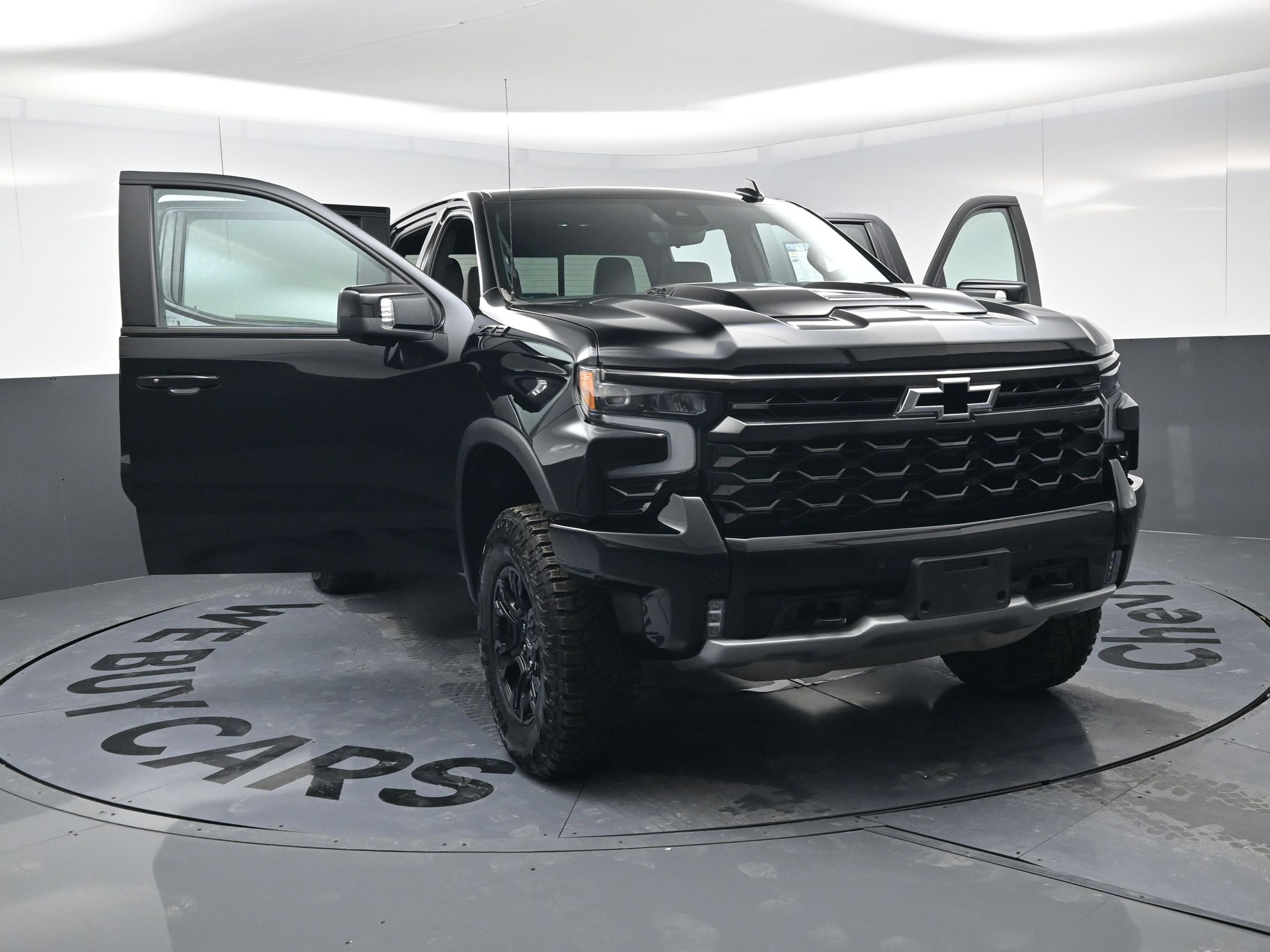 Certified 2025 Chevrolet Silverado 1500 ZR2 w/ Technology Package image 24