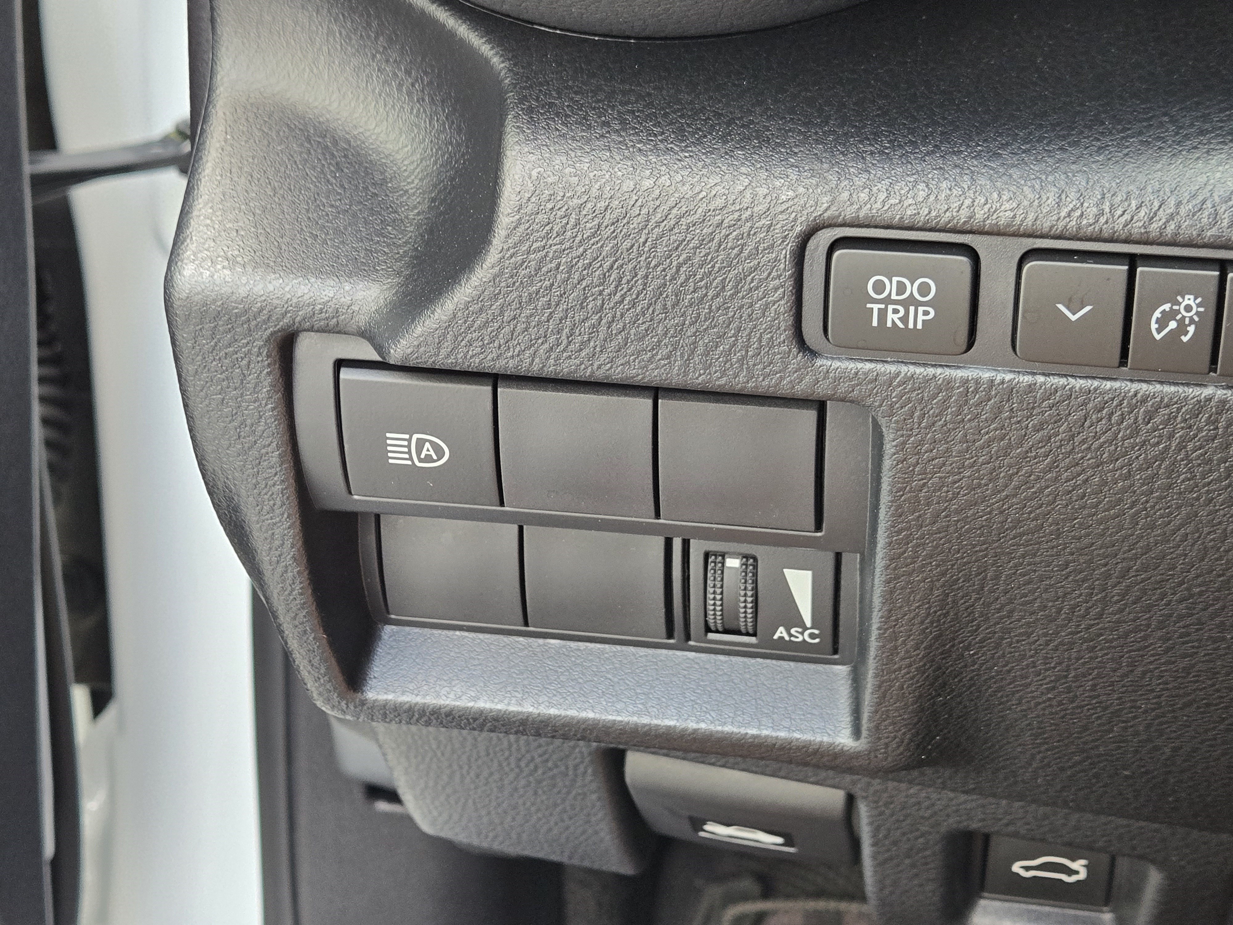 Used 2025 Lexus IS 350 F Sport RWD image 14
