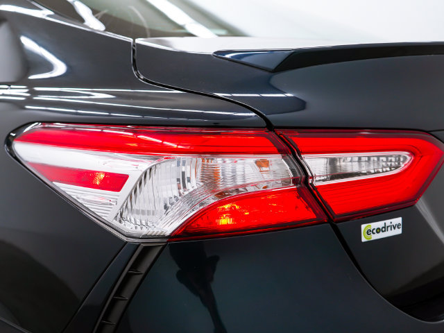 Used 2020 Toyota Camry SE w/ Convenience Package FWD image 46
