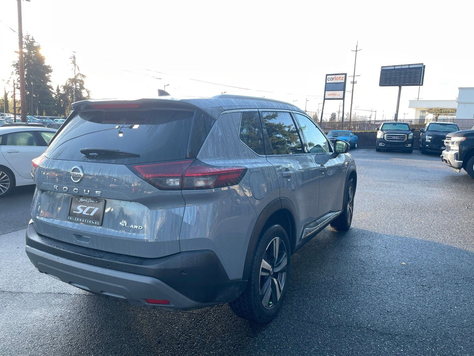 Used 2021 Nissan Rogue SL image 8